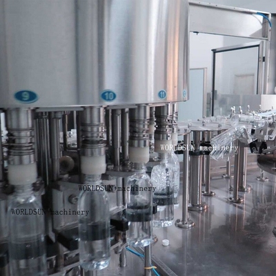 15000-18000BPH embotelló el acero inoxidable de la máquina de rellenar de la bebida de la máquina de rellenar 0.5L de la bebida